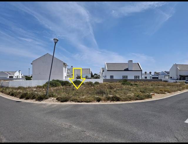 LAND FOR SALE IN BRITANNIA BAY